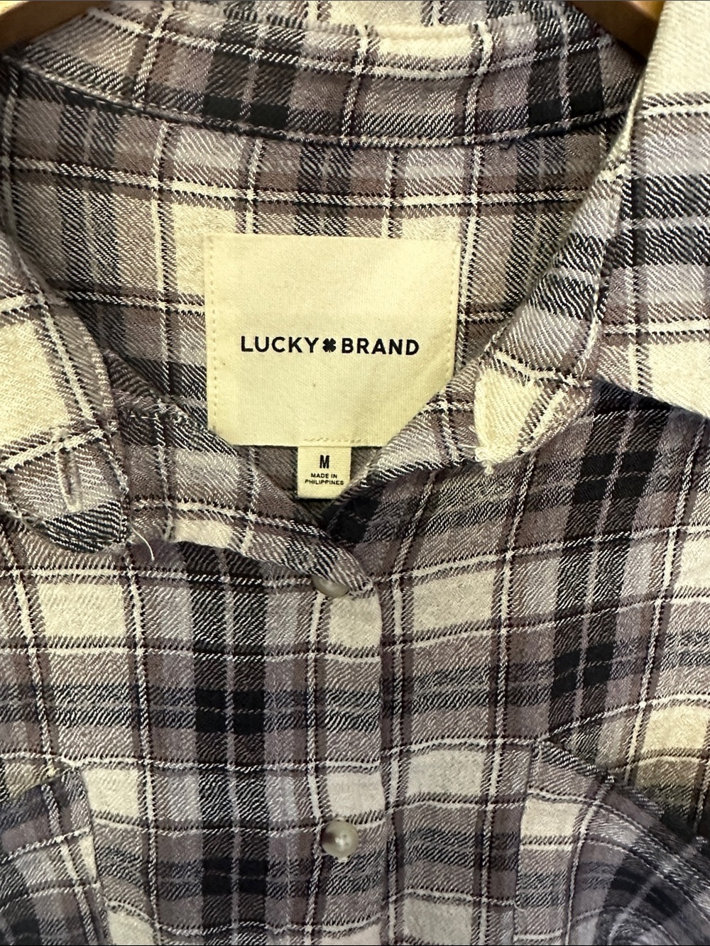 Lucky Brand Cream and lilac Plaid crop Button-up Flannel Top - Picture 2 of 4